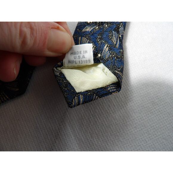 Pierre Cardin Mens Neck Tie Silk Blue Floral Abstract Art Deco Print USA - Picture 8 of 9